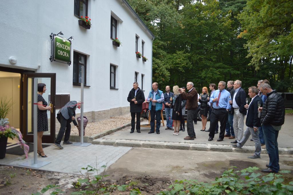 Penzion Obora Poděbrady Exteriör bild